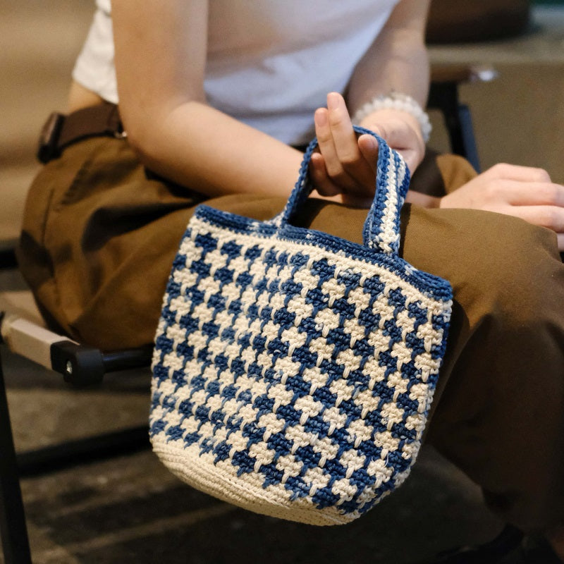 Checkered Pattern Crochet Bag