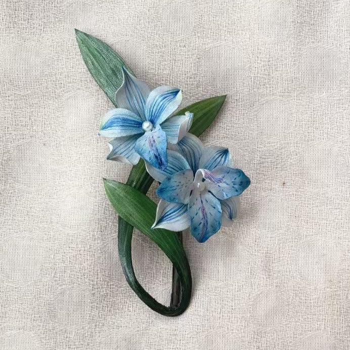 blue flower brooch