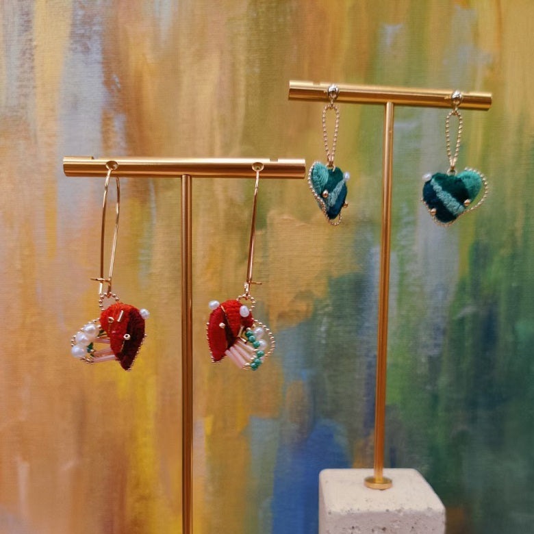 heart dangle earrings