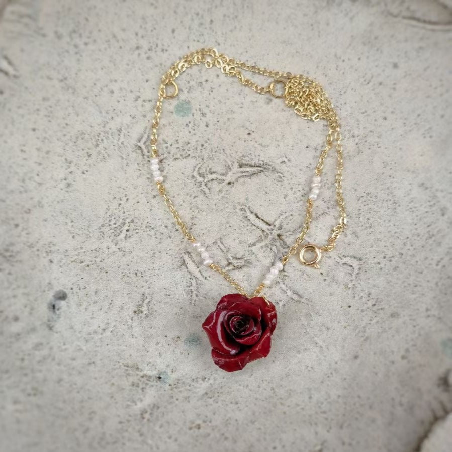 leather red rose necklace